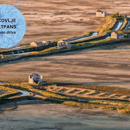 Rezidenca Ortus ホテル 3*