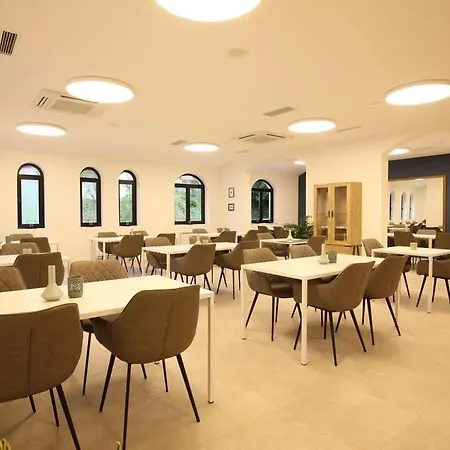 Rezidenca Ortus アンカラン